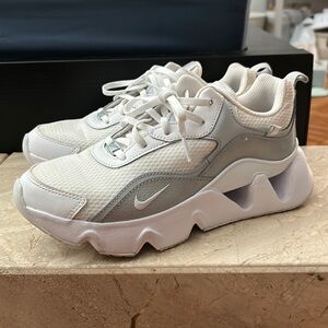 NIKE RYZ 365 2